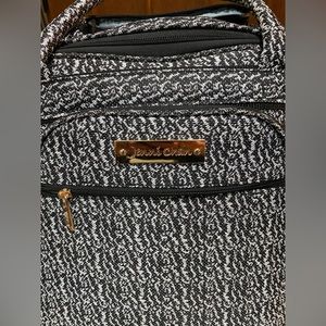 Suitcase, Jenni Chan